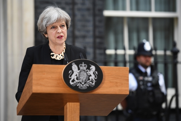 Βρετανία: Απετράπη σχέδιο δολοφονίας της πρωθυπουργού Τερέζας Μέι (Sky News)