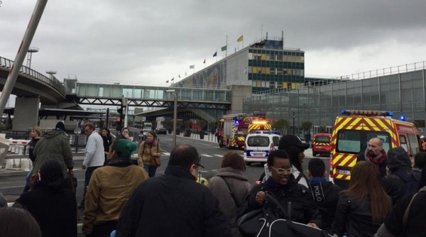 Γαλλία: Αυστηρά μέτρα ασφαλείας μετά το επεισόδιο στο αεροδρόμιο του Ορλί