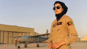 ΗΠΑ: Αίτηση χορήγησης πολιτικού ασύλου, από την πρώτη γυναίκα πιλότο του Αφγανιστάν
