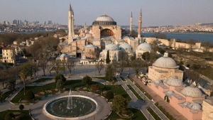 Κυρ. Μητσοτάκης: Η Ελλάδα καταδικάζει με τον πιο έντονο τρόπο την απόφαση της Τουρκίας να μετατρέψει την Αγία Σοφία σε τζαμί