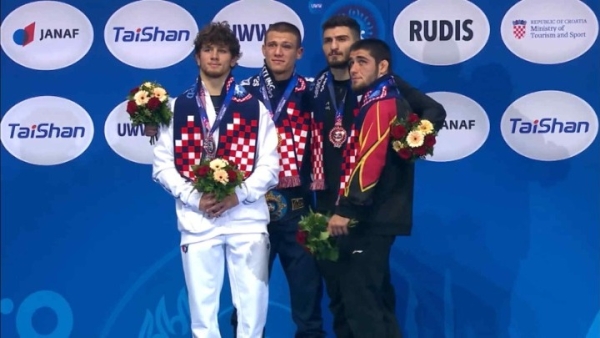 Κουγιουμτσίδης: Παγκόσμιος πρωταθλητής στα 79 κιλά Ελευθέρας Πάλης στο Ζάγκρεμπ