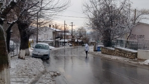 Κ. Μακεδονία: Ποια σχολεία παραμένουν κλειστά λόγω χιονοπτώσεων - Πού χρειάζονται αντιολισθητικές αλυσίδες