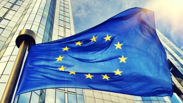 Ευρωβαρόμετρο 2025: Οι πολίτες της ΕΕ ζητούν μεγαλύτερη προστασία και περισσότερη ενότητα