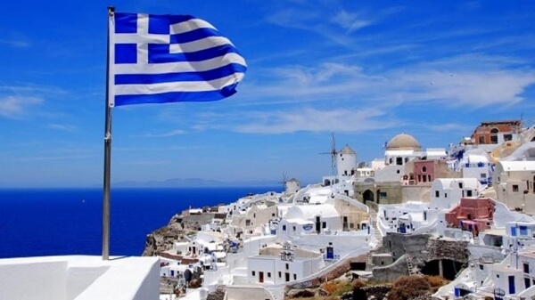 DW: Χρυσή χρονιά για τον ελληνικό τουρισμό