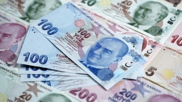 Τουρκία: Σε δίνη η λίρα και το χρηματιστήριο μετά την αποπομπή του κεντρικού τραπεζίτη