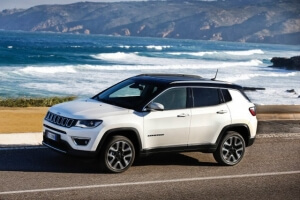 Η αρχιτεκτονική Small-wide 4x4 του Jeep Compass