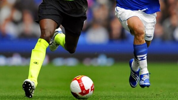 Η παρακολούθηση ενός αγώνα στην τηλεόραση ή στο γήπεδο μπορεί να εξάψει επικίνδυνα την καρδιά, όσο το τρέξιμο