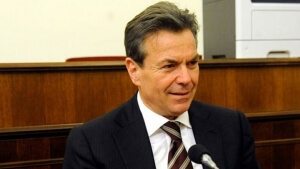 Πετρόπουλος: "Οι χαμηλές συντάξεις θα έχουν αύξηση"