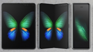 Η Samsung παρουσίασε το πρώτο αναδιπλούμενο κινητό της Galaxy Fold και τη νέα σειρά Galaxy S10