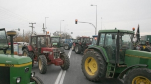 Κλιμάκωση των κινητοποιήσεών τους «υπόσχονται» αγρότες και κτηνοτρόφοι, που θα συναντηθούν σήμερα σε Λευκώνα Σερρών και Νίκαια Λάρισας