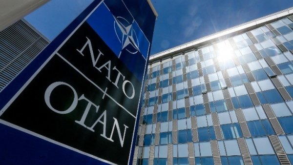 The Times: Το ΝΑΤΟ δεν μπορεί να έχει μια χώρα μέλος που αρνείται να ζήσει εντός των καθιερωμένων συνόρων της...