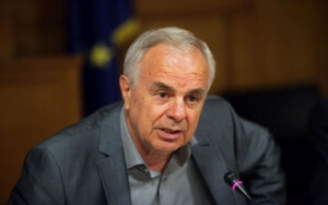 Σε διάλογο κάλεσε τους αγρότες ο υπουργός Αγροτικής Ανάπτυξης Βαγγέλης Αποστόλου εγκαινιάζοντας τη 10η Zootechnia στη ΔΕΘ