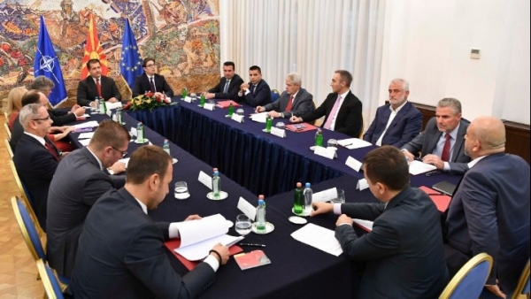 Βόρεια Μακεδονία: Στις 12 Απριλίου θα διεξαχθούν οι πρόωρες εκλογές