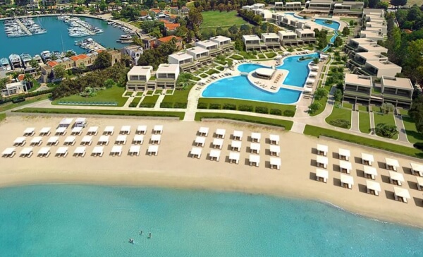 Thessaloniki Summit: Η γραφειοκρατία “φρενάρει” τις επενδύσεις που μπορεί να προσελκύσει ο τουριστικός κλάδος στην χώρα μας