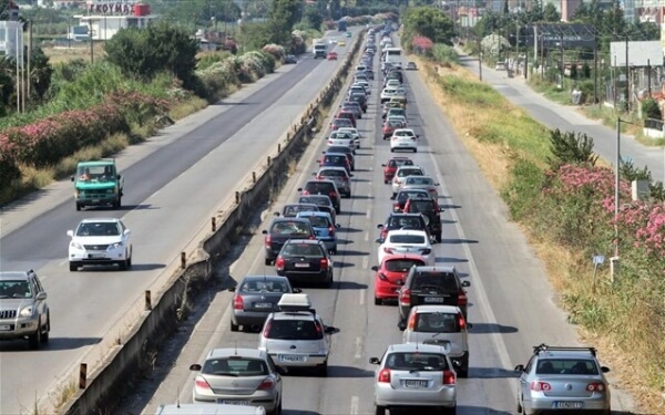Εργασίες συντήρησης από την Περιφέρεια Κεντρικής Μακεδονίας στην ε.ο. Θεσσαλονίκης- Ν. Μουδανιών