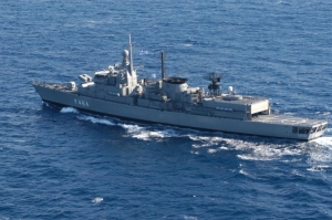 Προσκόλληση πολεμικού πλοίου σε αβαθή ύδατα, νοτιοδυτικά της Ψυττάλειας