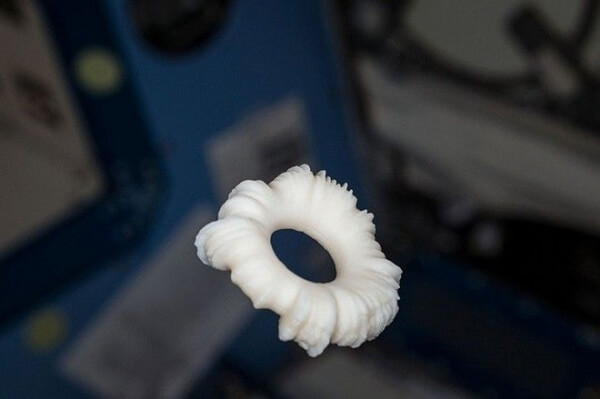 «Laugh Star», το πρώτο έργο τέχνης που δημιουργείται στο διάστημα