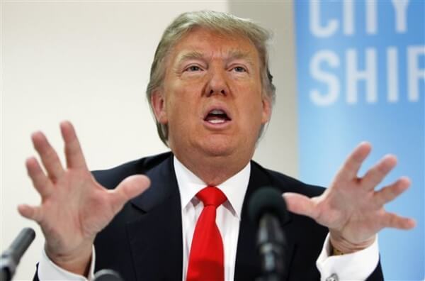 ΗΠΑ: Χιλιάδες διαδηλωτές διαμαρτυρήθηκαν χθες το βράδυ στη Νέα Υόρκη κατά του Ντόναλντ Τραμπ, ενώ διαδήλωση έγινε και στην Ουάσιγκτον