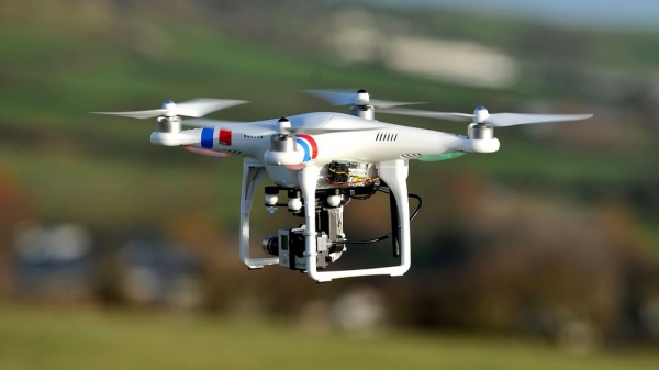 Στη Θεσσαλονίκη η πρώτη σχολή για χειριστές drones