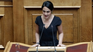 Δόμνα Μιχαηλίδου: 2.000 ευρώ για κάθε παιδί που γεννιέται - Δεν θα κοπεί κανένα επίδομα