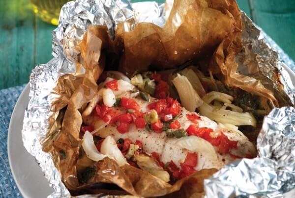 Ψάρι πακέτο στη λαδόκολλα