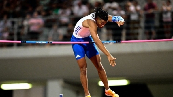 Βαλκανικό 2025: Ο Καραλής συνέτριψε το ρεκόρ αγώνων με 5.92μ - «Άγγιξε» τα 6.11μ.