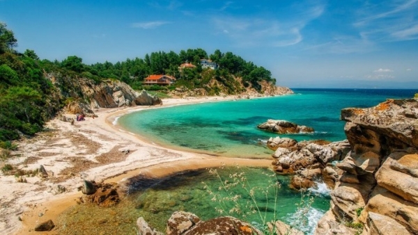 Ασφαλής προορισμός η Χαλκιδική, σύμφωνα με το επιμελητήριο