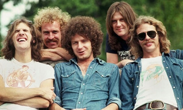 Οι Eagles έκαναν μήνυση στο «Hotel California» στο Μεξικό
