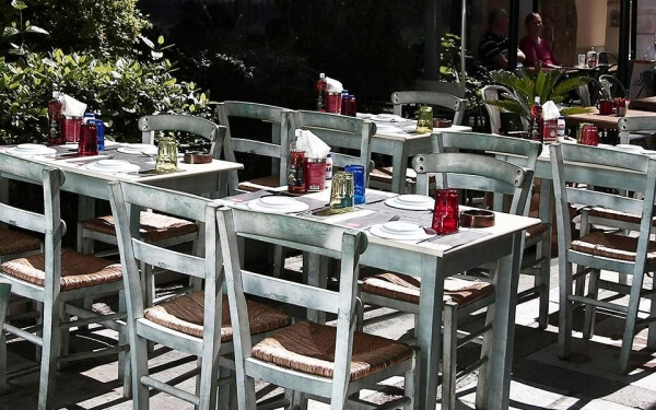 Πώς θα λειτουργήσει η εστίαση από τις 3 Μαΐου