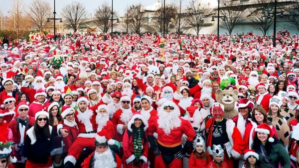 Η φετινή «παμπότσαρκα» SantaCon
